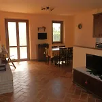 La Loggina Maxi Con 2 Giardini Recintati Privati