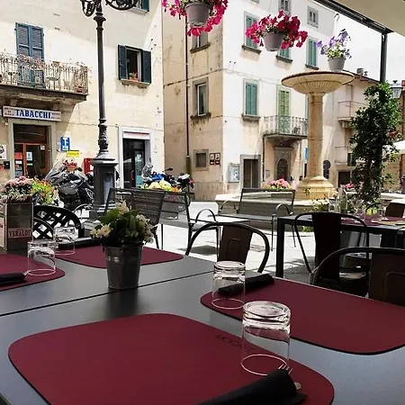 La Loggina Maxi Con 2 Giardini Recintati Privati