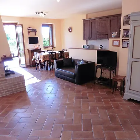 Apartamento La Loggina Maxi Con 2 Giardini Recintati Privati