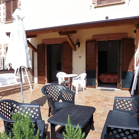 شقة La Loggina Maxi Con 2 Giardini Recintati Privati *