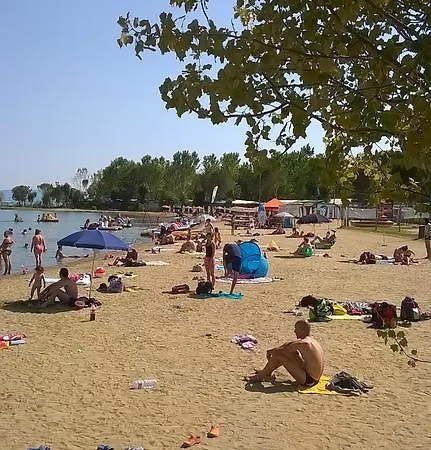 La Loggina Maxi Con 2 Giardini Recintati Privati * Tuoro sul Trasimeno