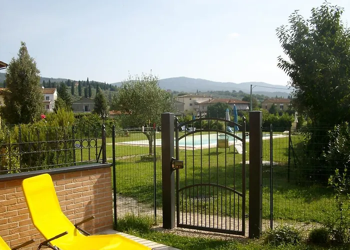 La Loggina Maxi Con 2 Giardini Recintati Privati *