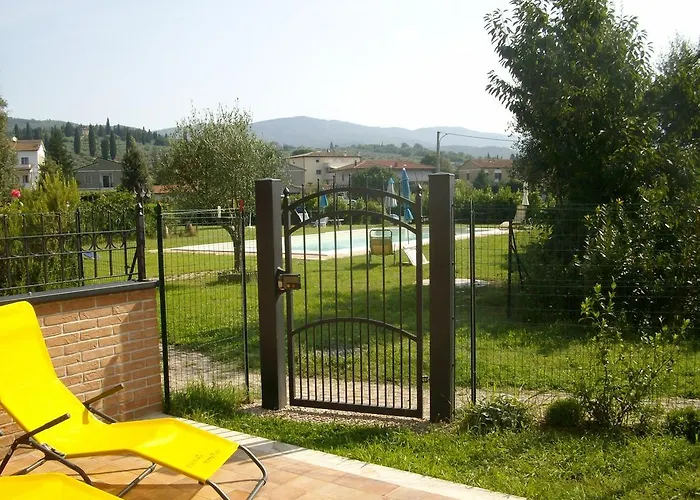La Loggina Maxi Con 2 Giardini Recintati Privati Appartement